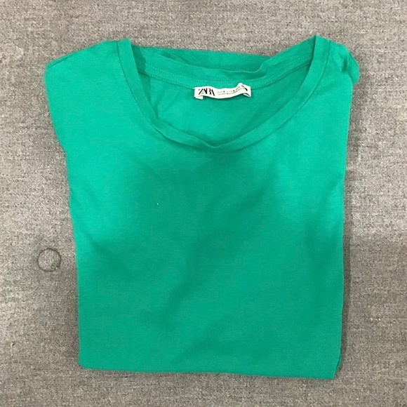 Bundle Zara tshirts size L and M - Picture 3 of 4
